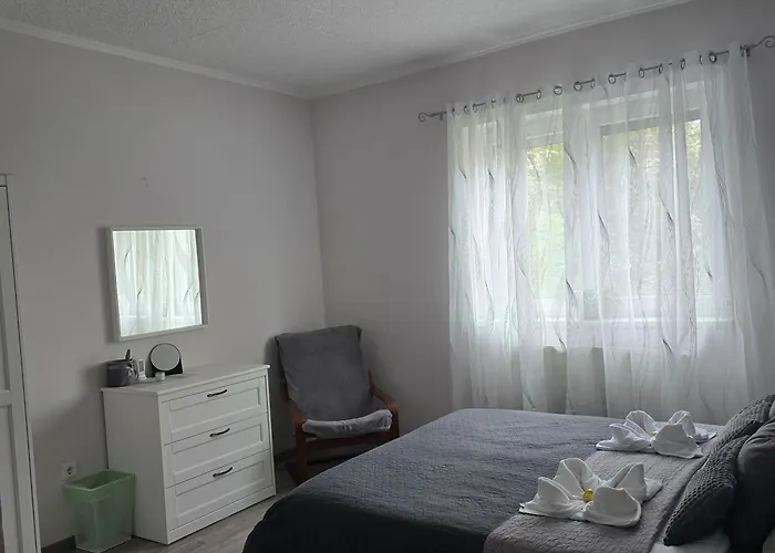 White House Апартаменты *