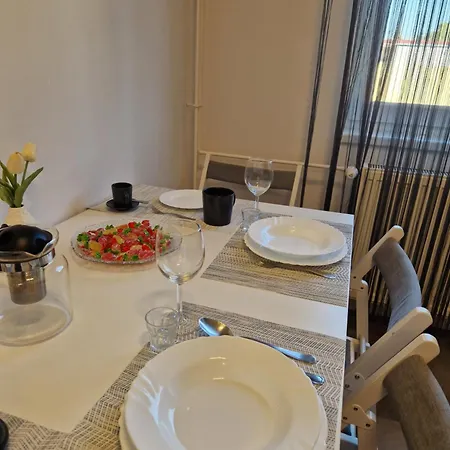 White House Apartment Budapest